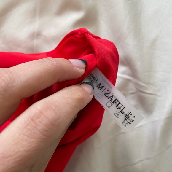 red bathing suit - Picture 2 of 3